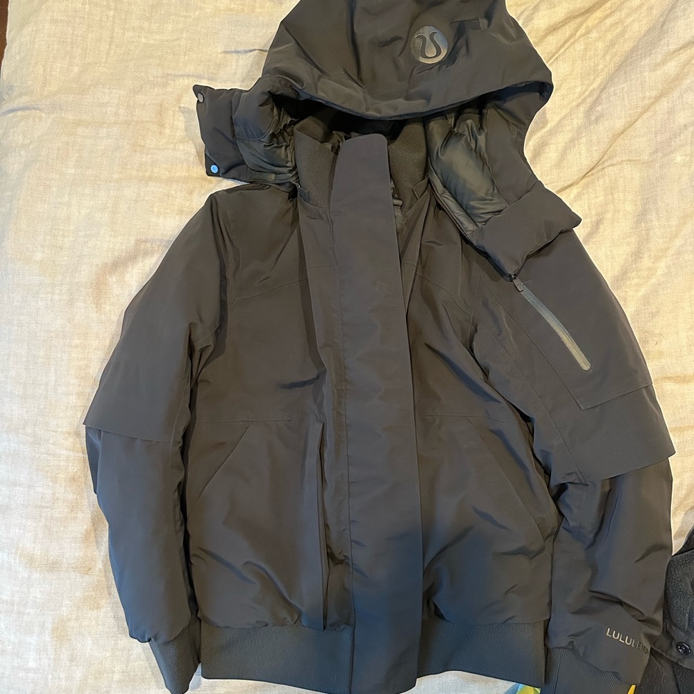 Lululemon Winter Warrior NWOT